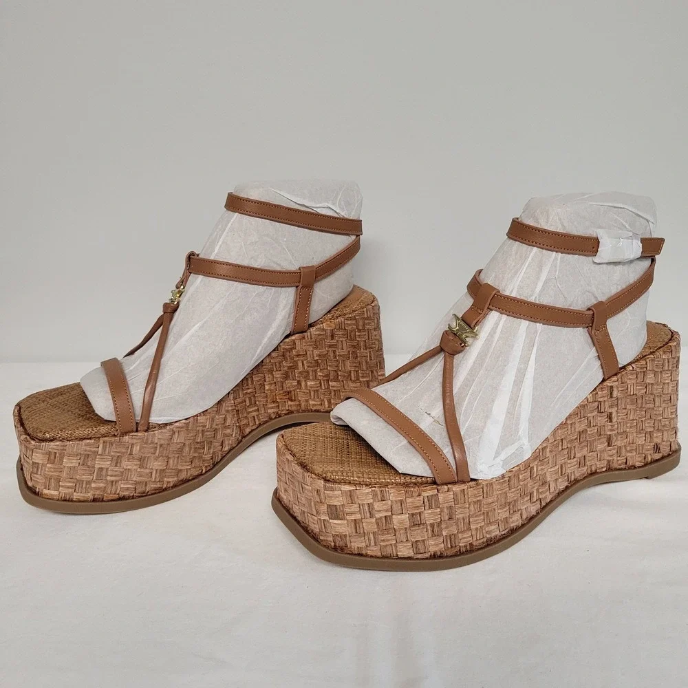 Circus by Sam Edelman new box